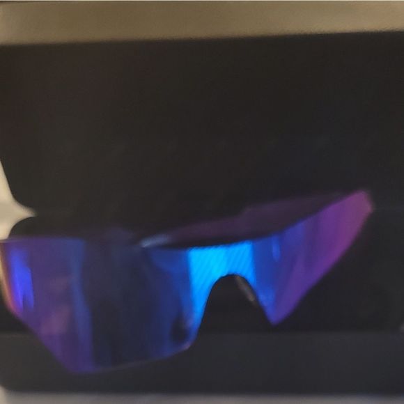 BALENCIAGA EYEWEAR Abstract-Frame Sunglasses - Picture 3 of 4